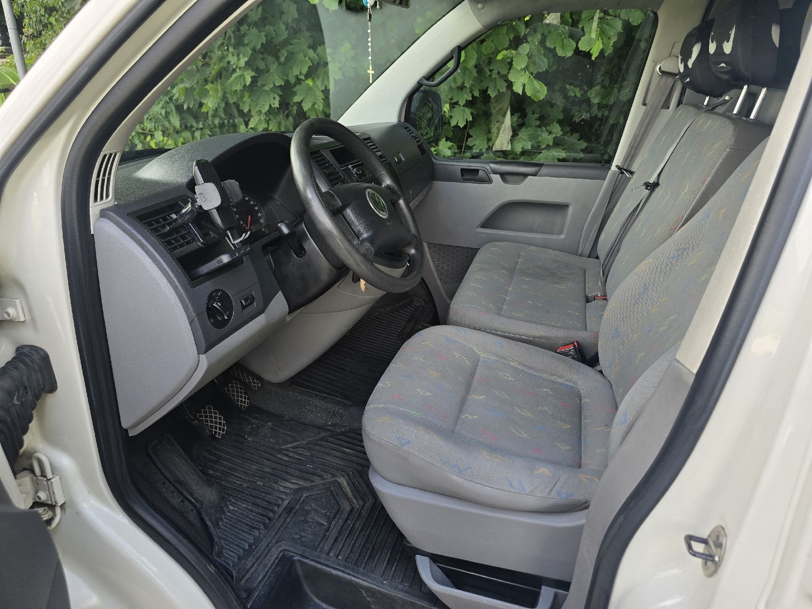 VW Automobili: VW T5 1.9 TDI – Usato da Staufen venduto da Feederboy 6