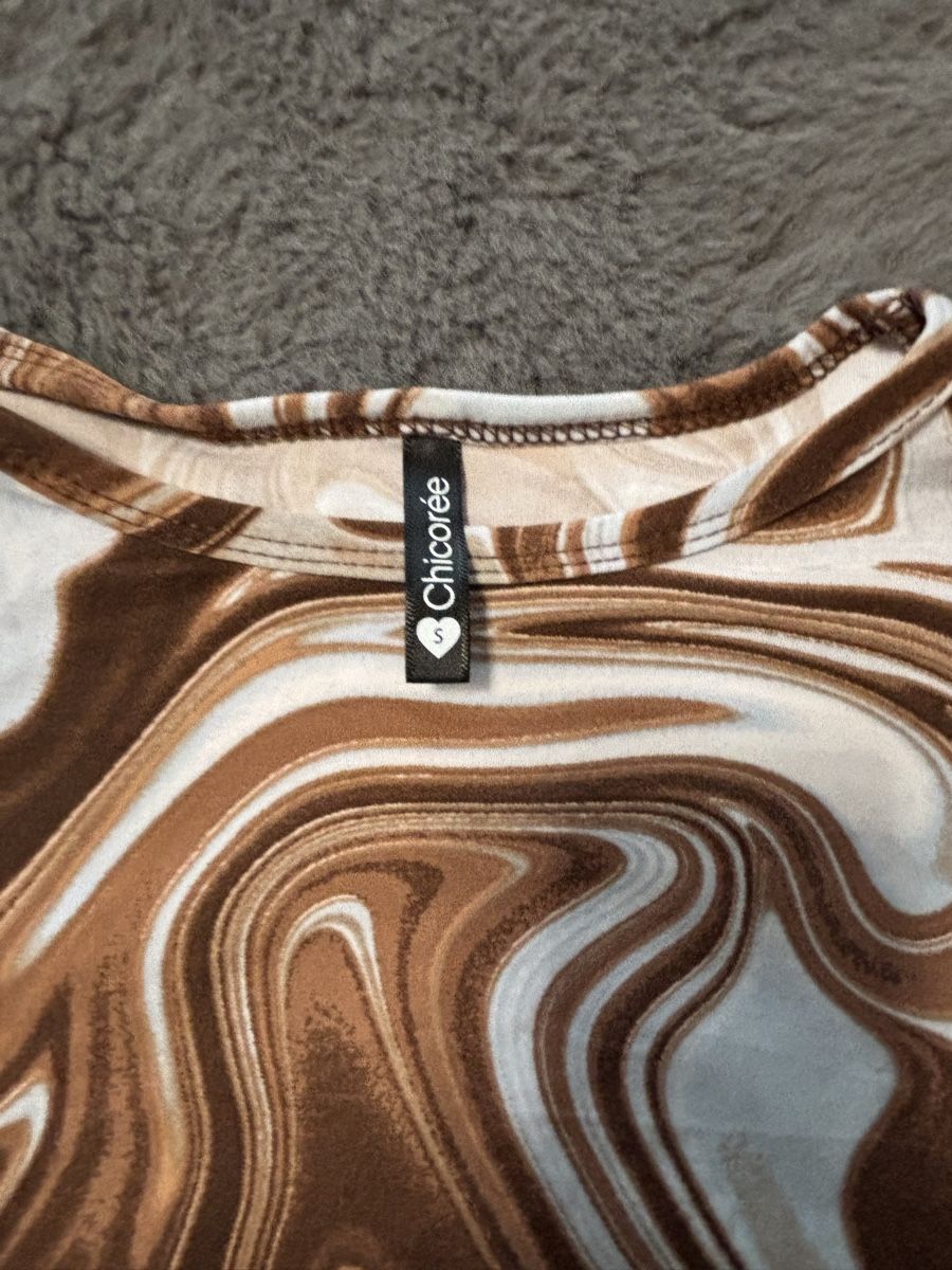 Top: Chicorée Brown Marble Print Top. – Nuovo (secondo la descrizione) da Wichtrach venduto da Re_Fit 3