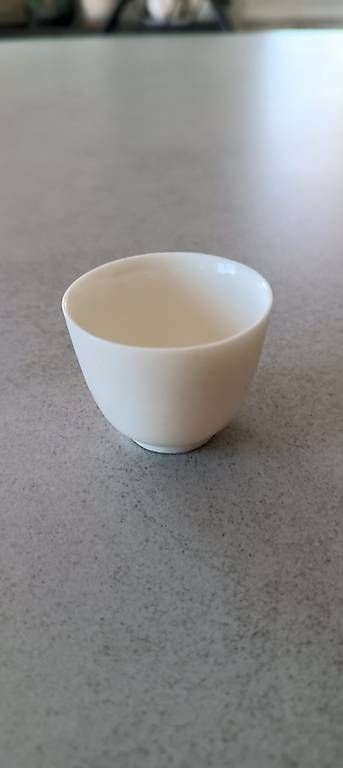 Tasses: Ming wine cup – D'occasion à Granges (Veveyse) par Primo23