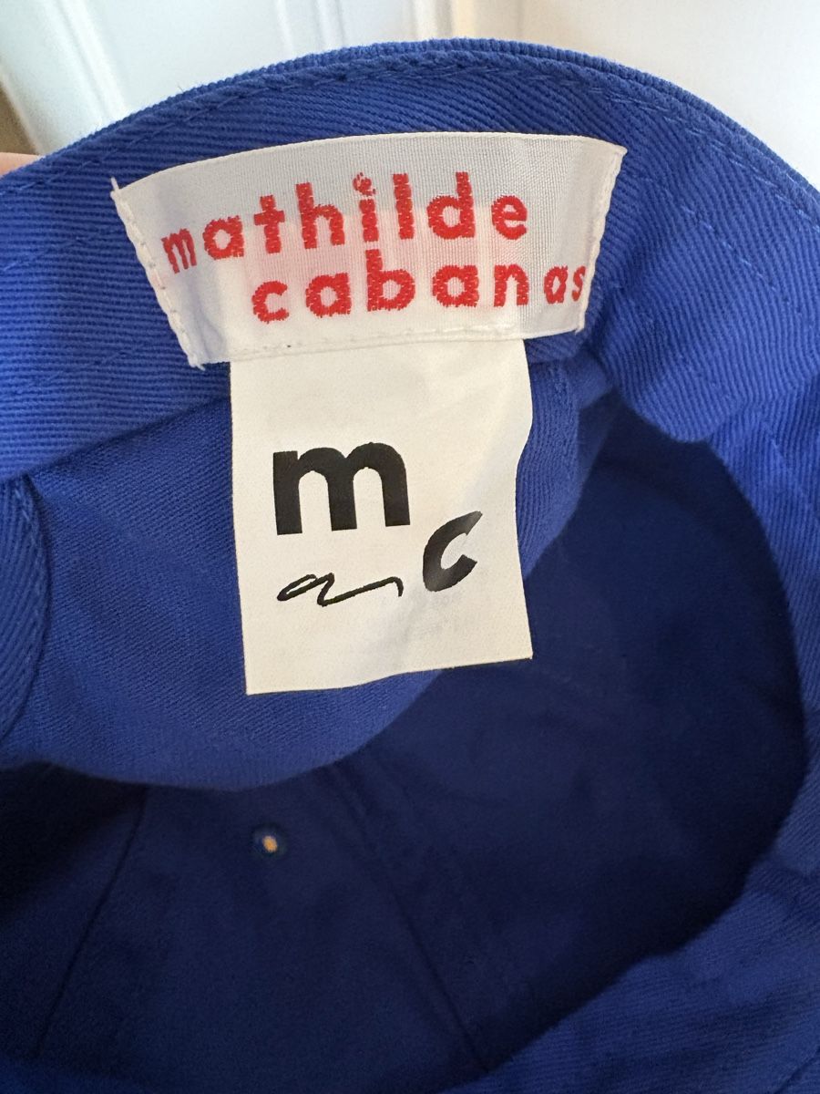 Copricapi, berretti & cappellini: Casquette bleue Mathilde Cabanas – Nuovo (secondo la descrizione) da Genève venduto da Bouux 1