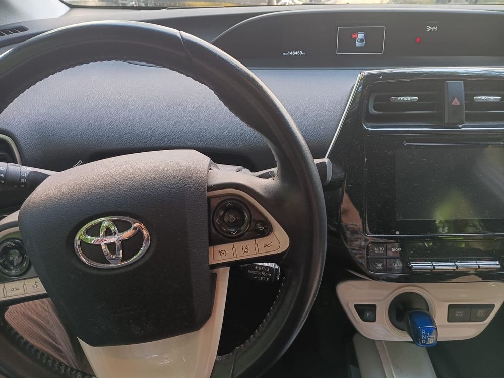 Toyota Automobili: TOYOTA PRIUS TRES BON ETAT 2018 – Usato da Genève venduto da emo_q27v 3