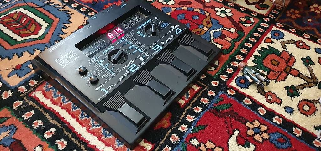 Roland Strumenti musicali: Roland GR-30 Guitar Synthesizer Multi Effects Pedal – Usato da St. Imier venduto da Lautar_Vega 3