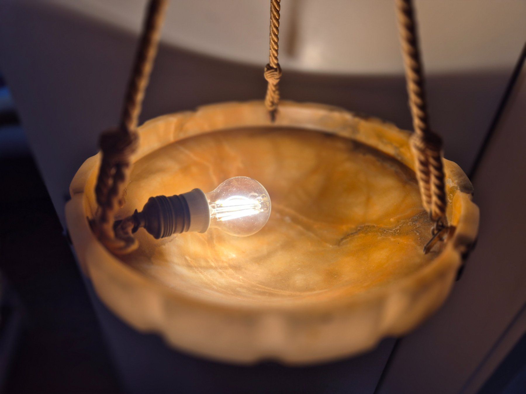 Lustres & lampes de plafonds: Vintage Alabaster Deckenlampe 35 cm – D'occasion à Monthey par McAuthor 6