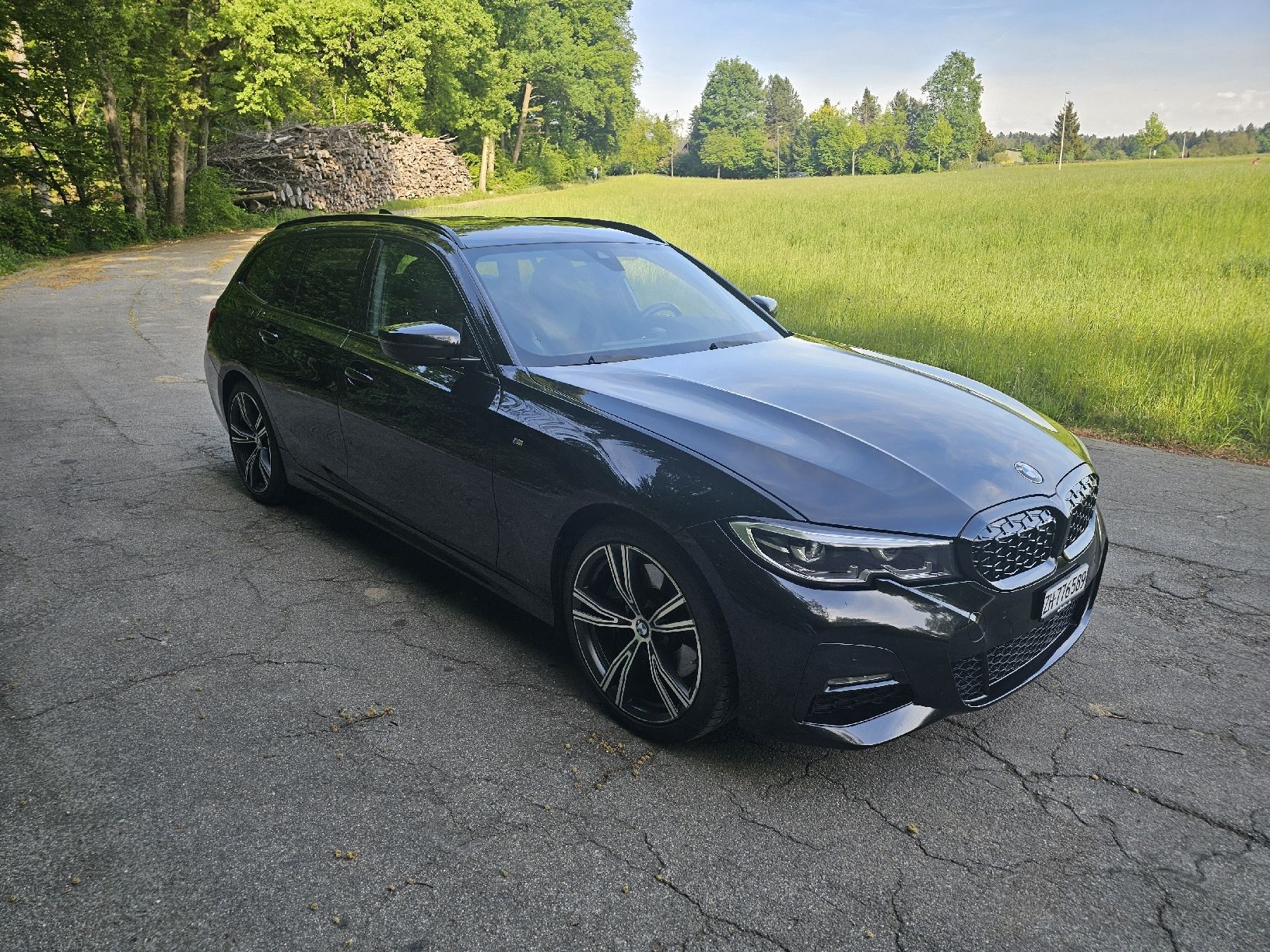 BMW Automobili: BMW 320d xDrive M-Paket – Usato da Wermatswil venduto da Mark_1 2