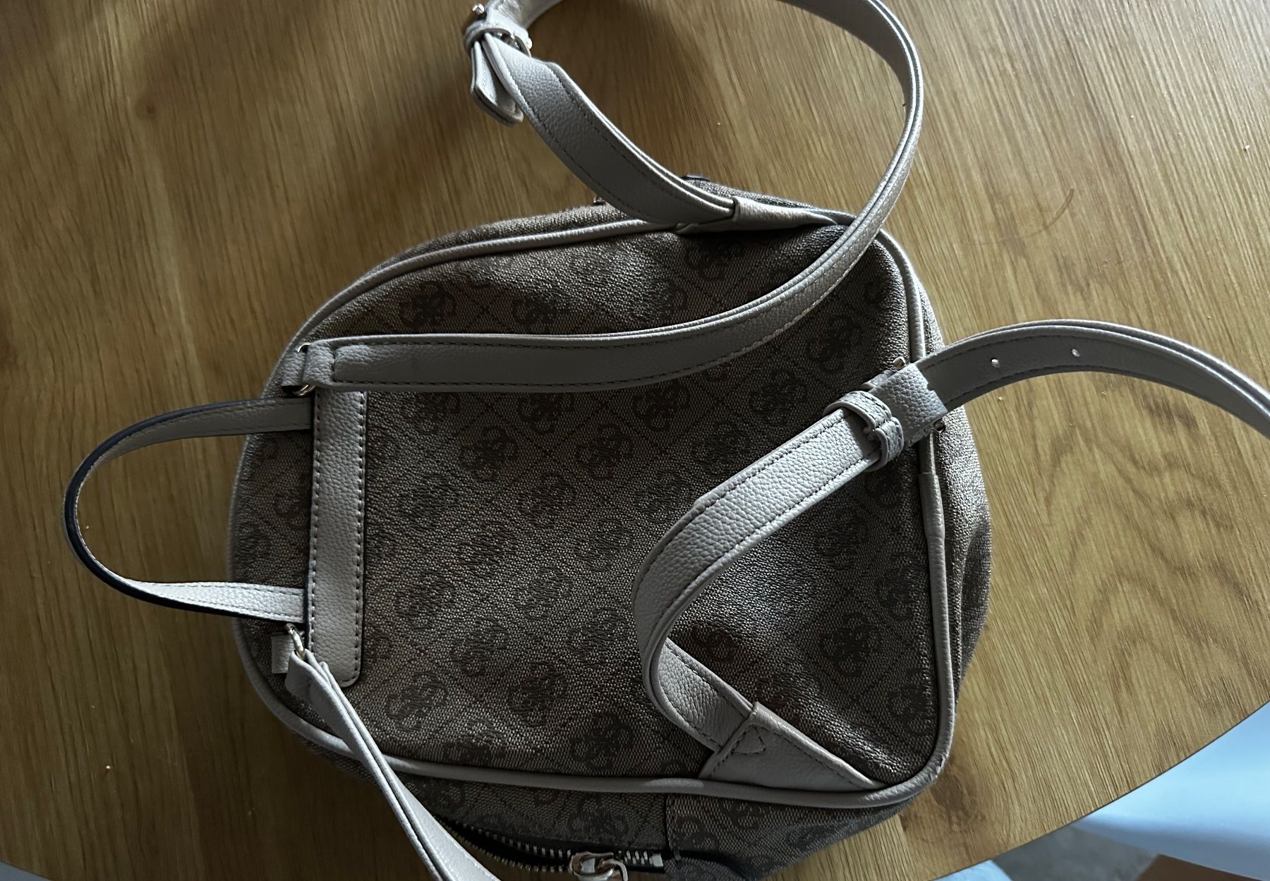 Guess Taschen für Damen: Sac Guess neuf – Neu (gemäss Beschreibung) aus Troistorrents von jeshana01 1