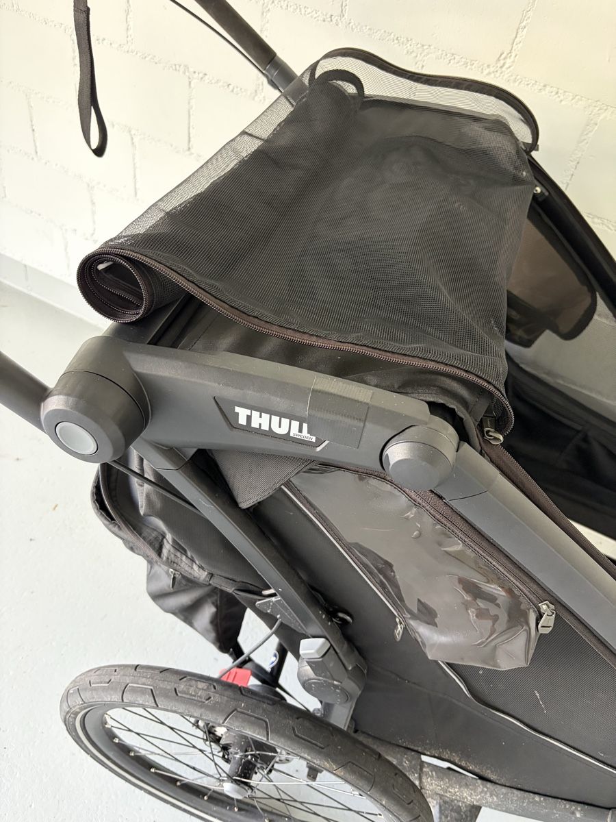 Thule Anhänger: Thule Chariot Sport 2 Double – Gebraucht aus Jona von Ensign2 1