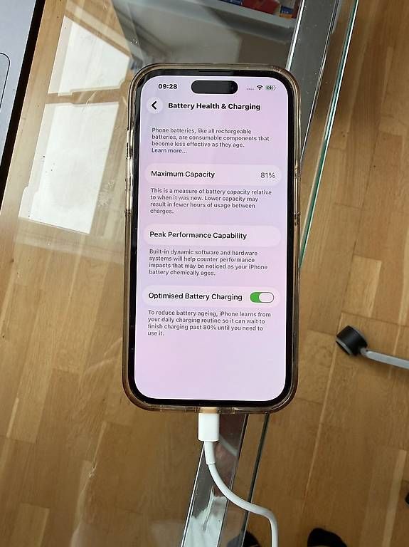 Telefoni cellulari / Smartphones: IPHONE 14 PRO – Usato da Lutry venduto da Motdepasse 3