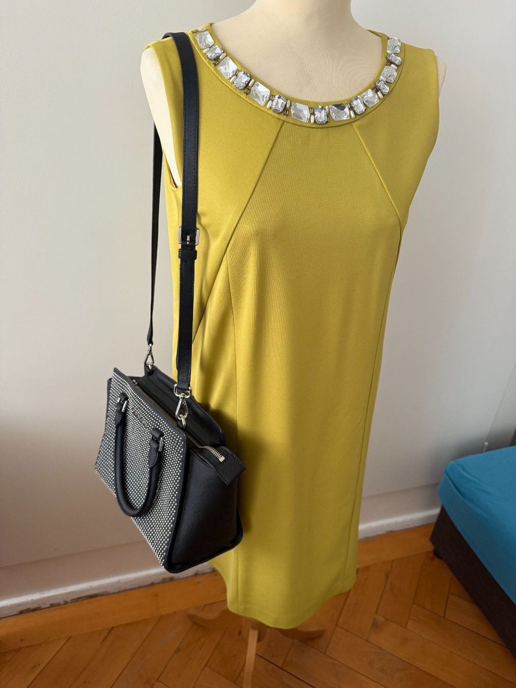 Vestiti: Robe droite verte-jaune – Nuovo (secondo la descrizione) da Le Locle venduto da tchanatakoua 6