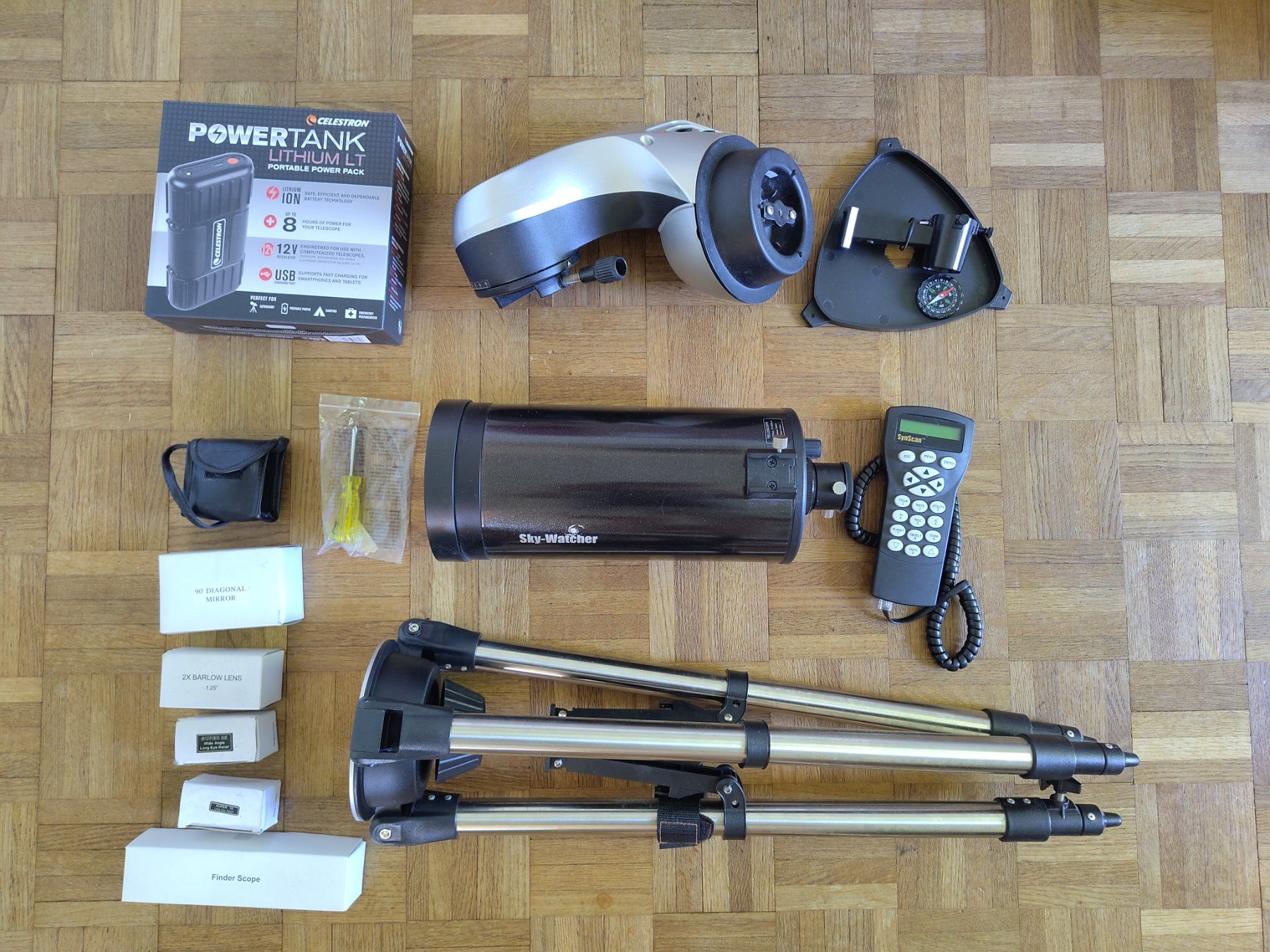 Sky-Watcher Telescopi: SkyWatcher Teleskop mit GoTo System und Powertank – Usato da Bern venduto da arm_tqc7