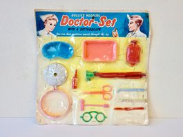 Vintage 60er Puppendoktor Doktor-Set Puppen originalverpackt