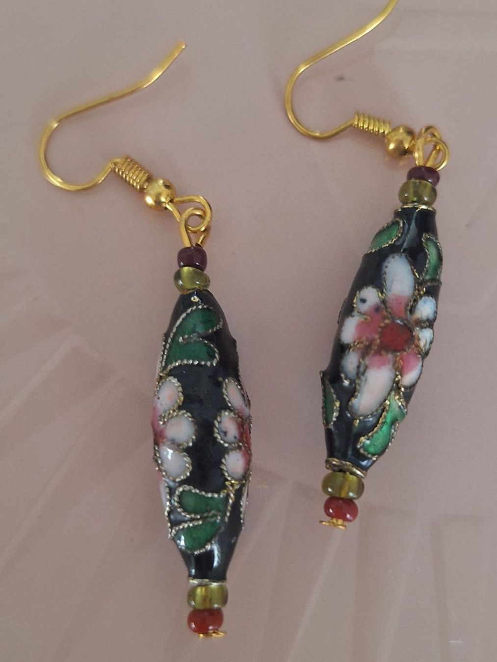Boucles d'oreille: CLOISONNE OHRHÄNGER – D'occasion à Kerzers par ExpressoTerreno