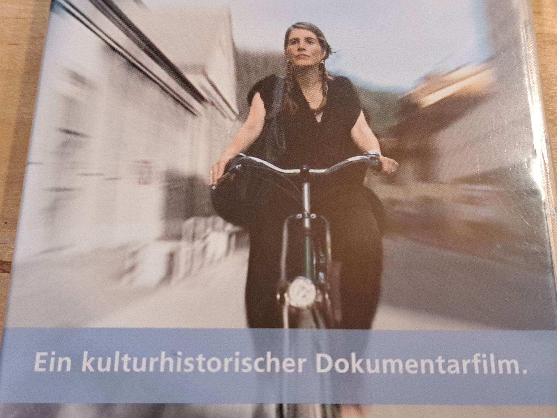 Tutti i DVDs: DVD Thun bewegt, Eine Stadt im Wandel – Usato da Unterseen venduto da Kanica 2