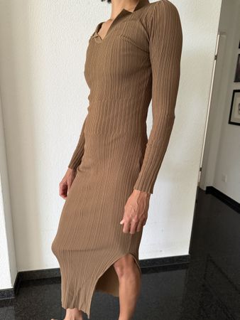 Totême Kleid braun Grösse L Rippstrick Polo Kragen