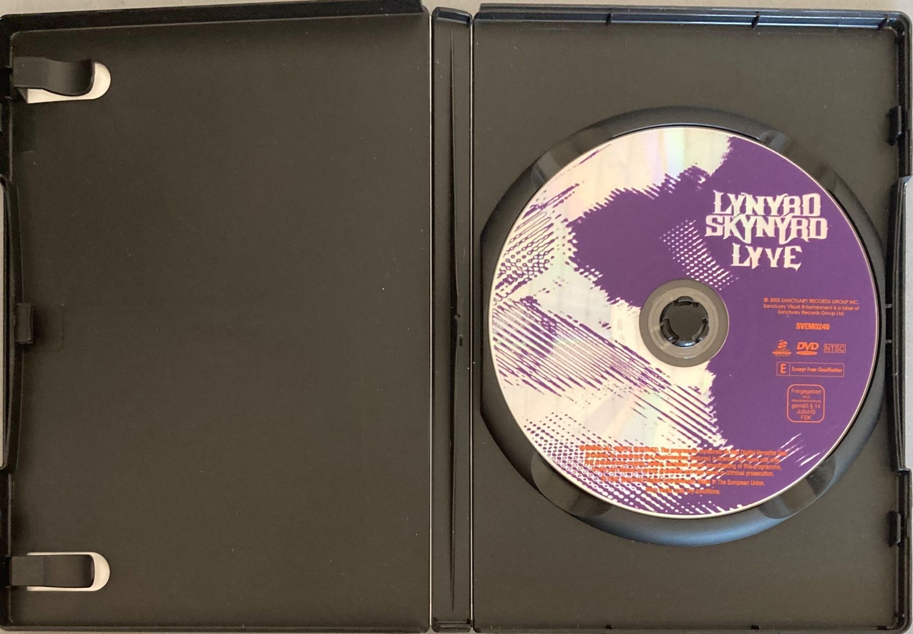 Tutti i DVDs: LYNYRD SKYNYRD - THE VICIOUS CYCLE TOUR – Usato da Poliez-Pittet venduto da Newtown-Records 2