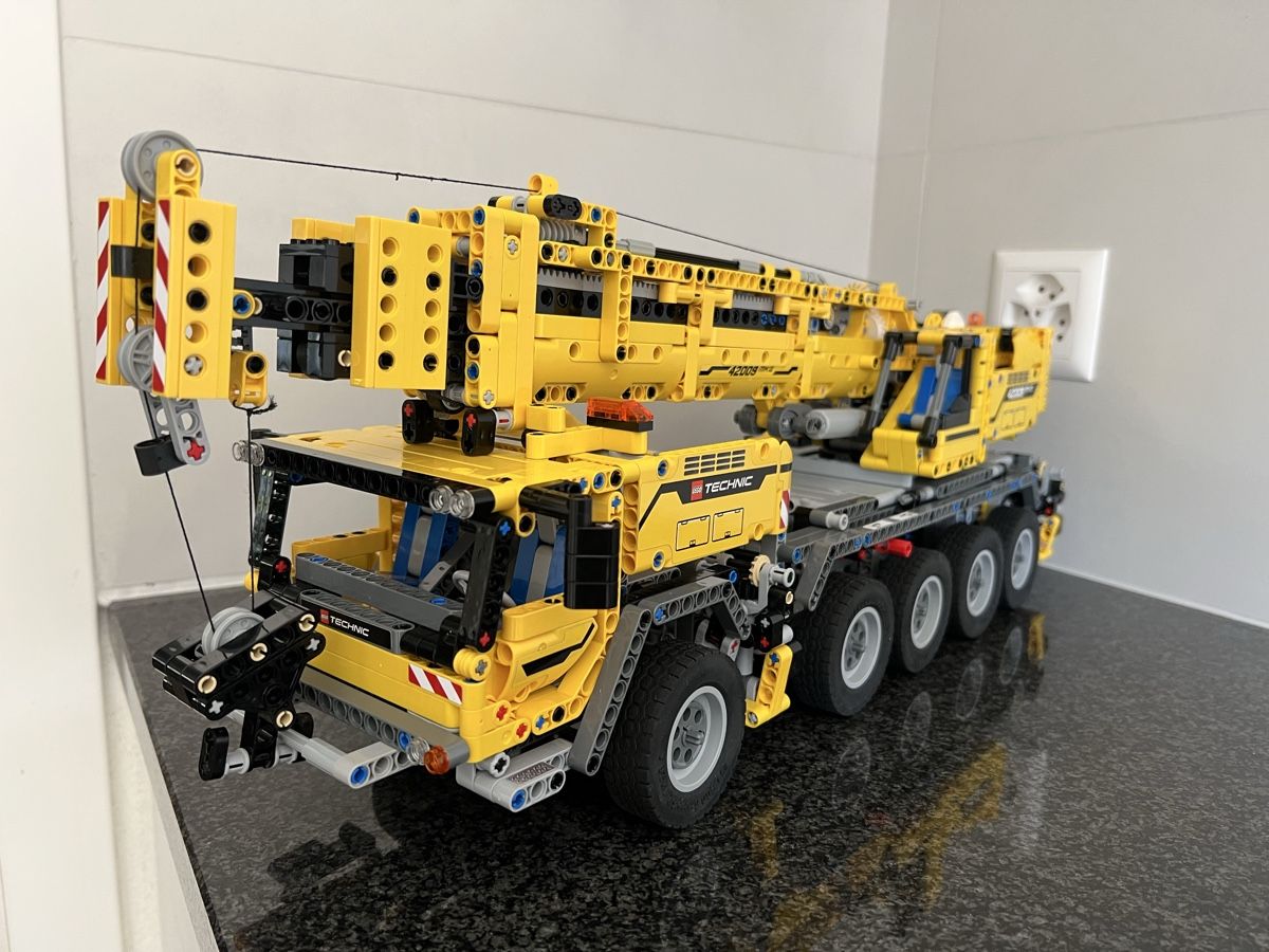 Lego Kit di costruzioni: Lego Technic 42009 Mobiler Kranwagen – Usato da airolo venduto da unimo78