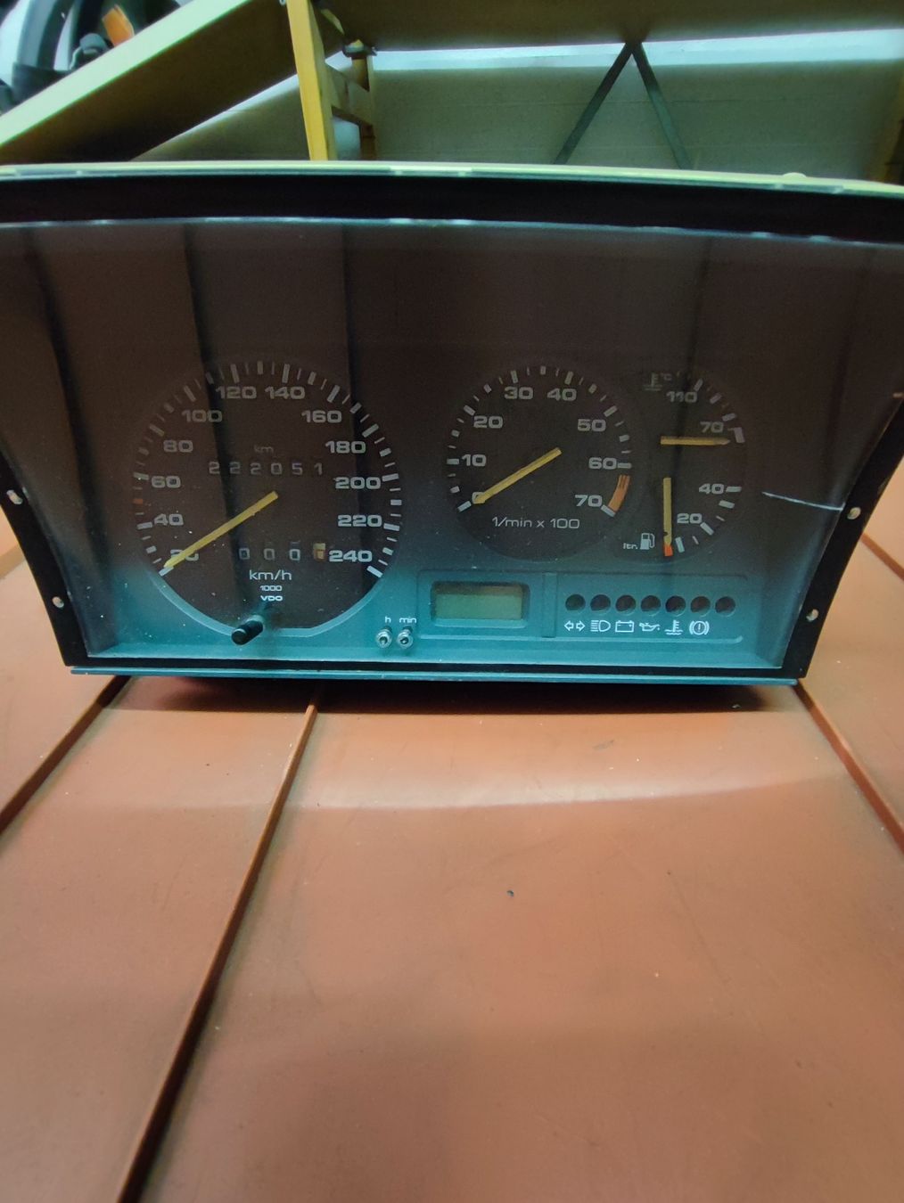 Volkswagen Toutes les pièces auto: Original Vw Polo g40 Tacho – D'occasion à Benken SG par Santoc1