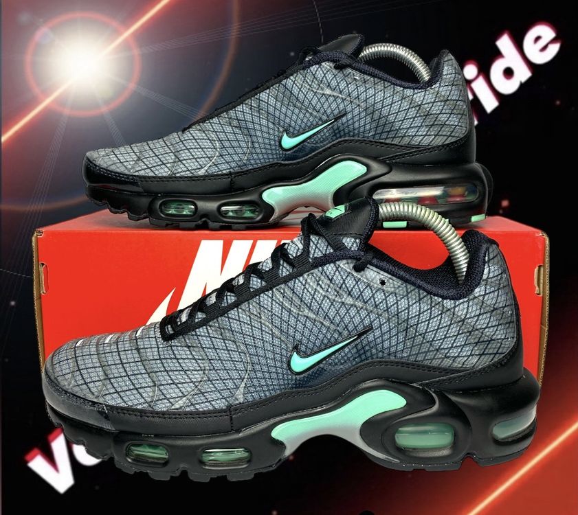 Nike tn Airmax plus tuned 2022 New box Taille 41 Acheter sur Ricardo