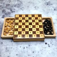 Jeu d'échecs de voyage soviétique vintage en bois