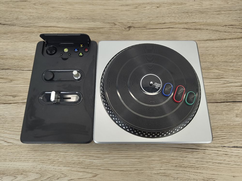 DJ Hero Turntable Controller für Konsole geprüft (Gebraucht) in Rüti