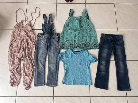 Kinderkleider, Kleider Paket in Top-Zustand  Grösse 116
