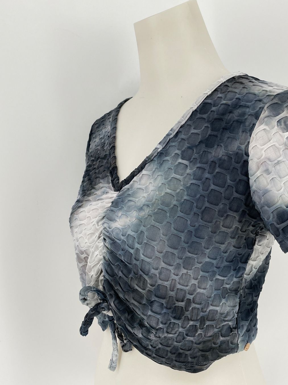 Top: Crop Top Gr. L – Usato da Auenstein venduto da moin. 2