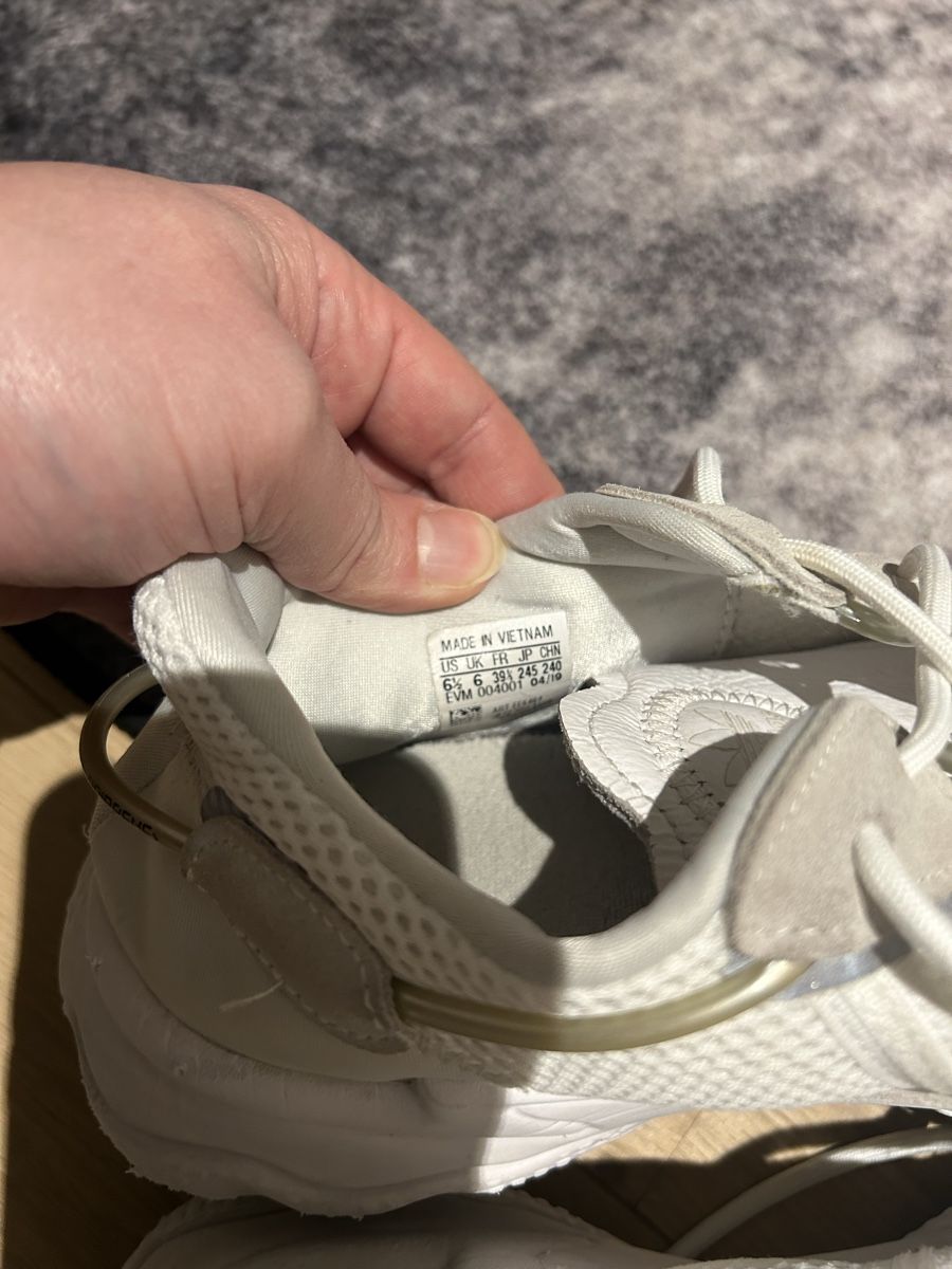 Adidas Scarpe da uomo: adidas ozwego – Usato da Winterthur venduto da noe_55x7 3