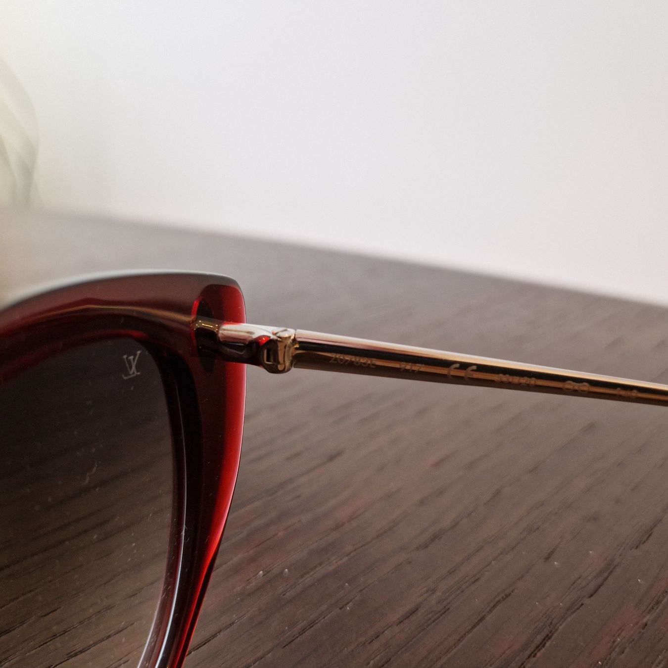 Louis Vuitton Occhiali & Lenti: Louis Vuitton - ZO783E - Sonnenbrille – Usato da Bad Ragaz venduto da Coma.67 7