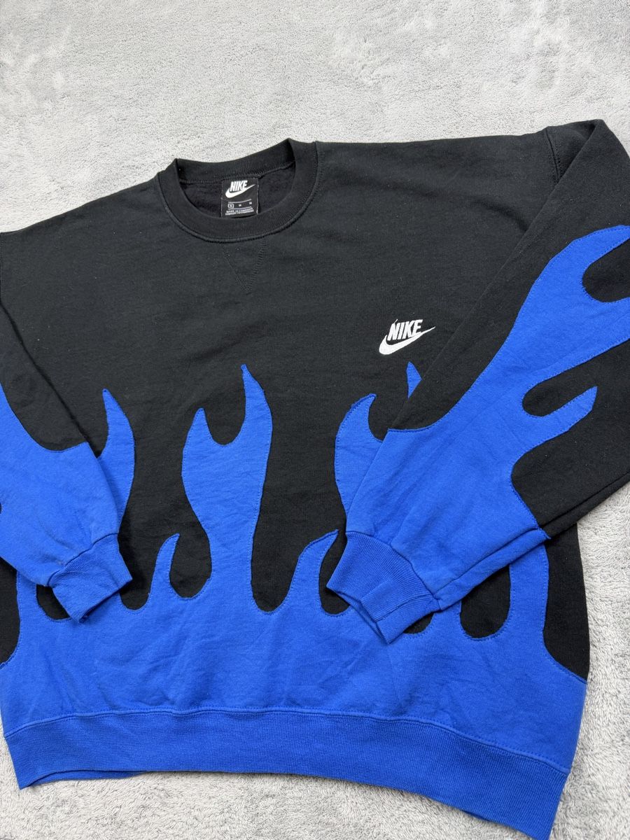 Nike Pulls & Sweat-shirts: Nike Upcycled sweatshirt – D'occasion à Erlinsbach SO par TogaResell 1