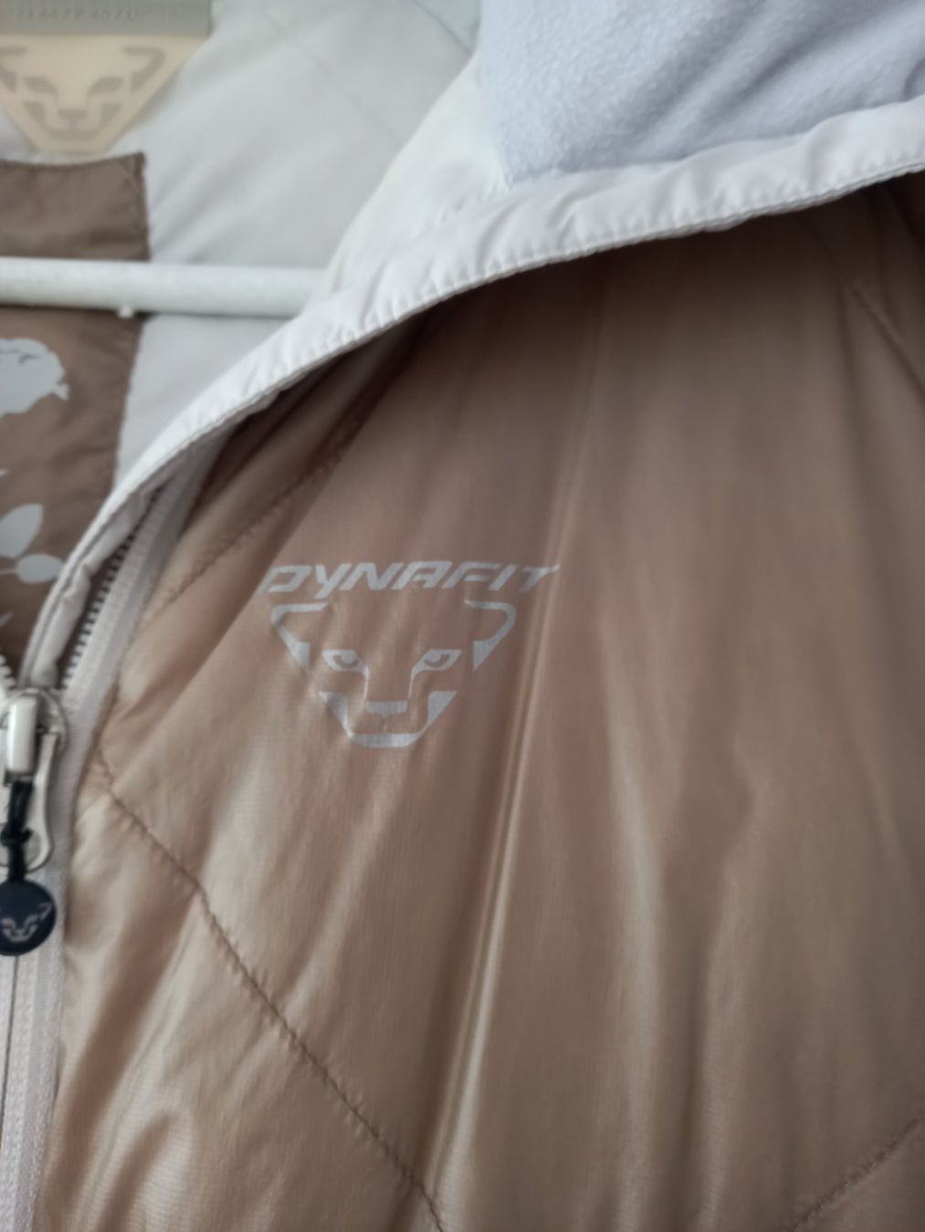Dynafit Jacken: Dynafit Daunenjacke – Gebraucht aus Ennetmoos von enzian24 3