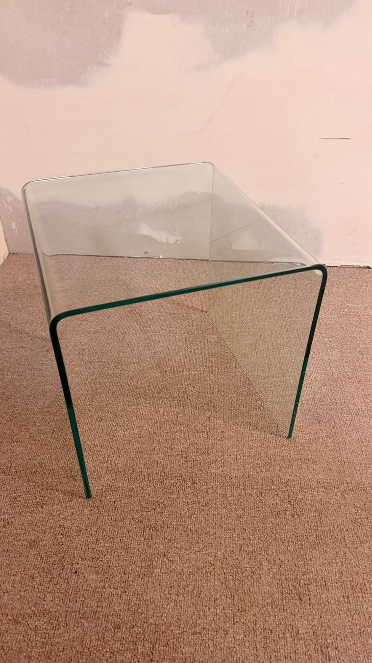 Comodini: Moderner Beistelltisch aus gebogenem Sicherheitsglas – Usato da Rickenbach ZH venduto da Der-Insider 7