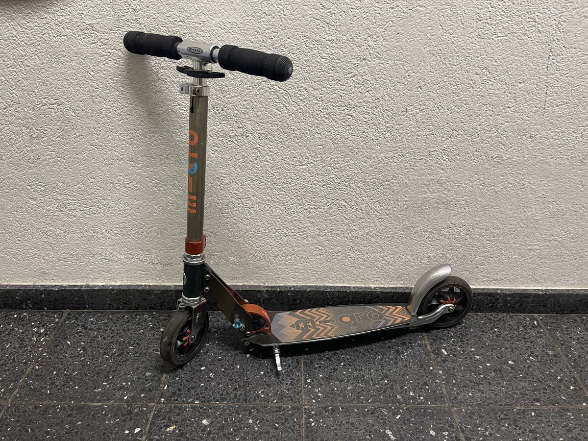 Micro Kickboard: Micro Roller Kinder Roller gebraucht guter Zustand – Gebraucht aus Basel von baselfcb