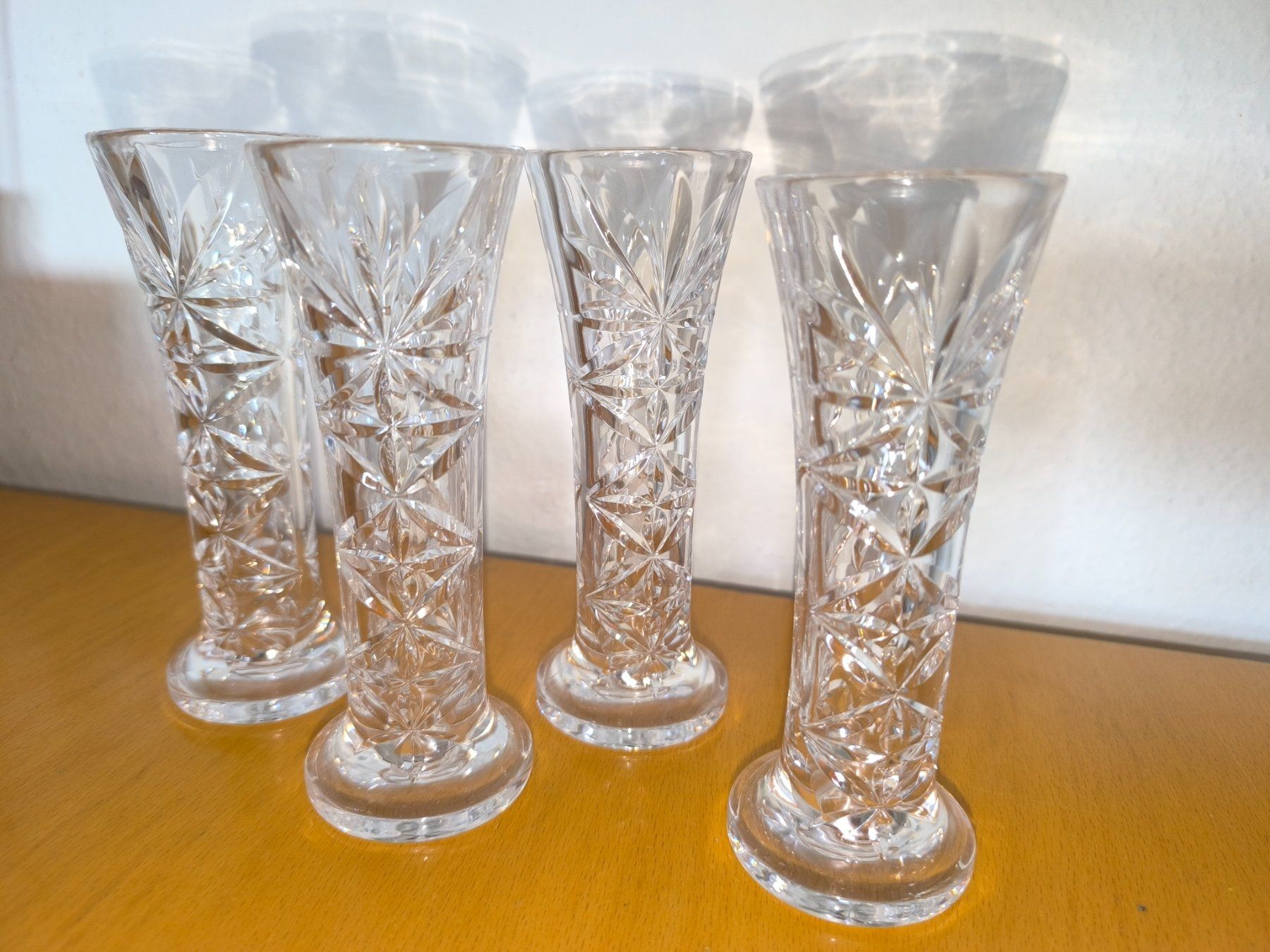 Vasi & Recipienti: 4 Kristallvasen, Blumenväsli – Usato da Uster venduto da Vanessia7 1