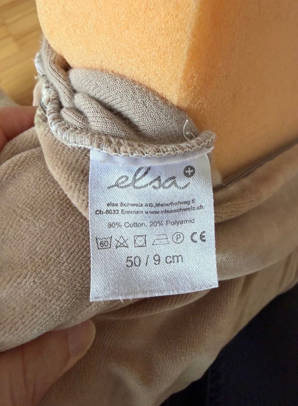 Elsa Cuscini: Elsa Kopfkissen – Usato da Bern venduto da Bellsjingle 2
