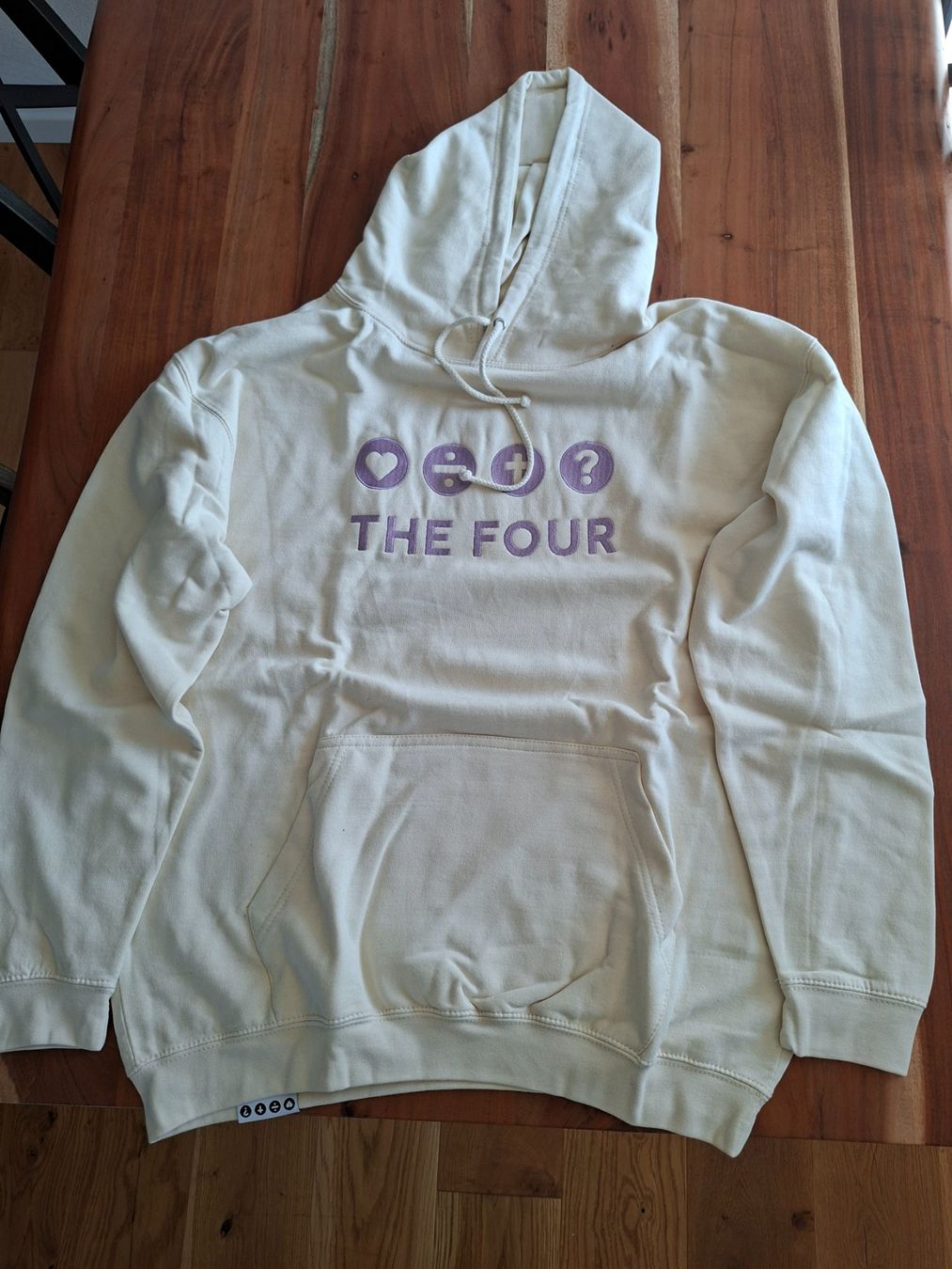 Maglioni & Felpe: The Four Hoodie Vanilla XL – Nuovo (secondo la descrizione) da Chur venduto da bananaaa