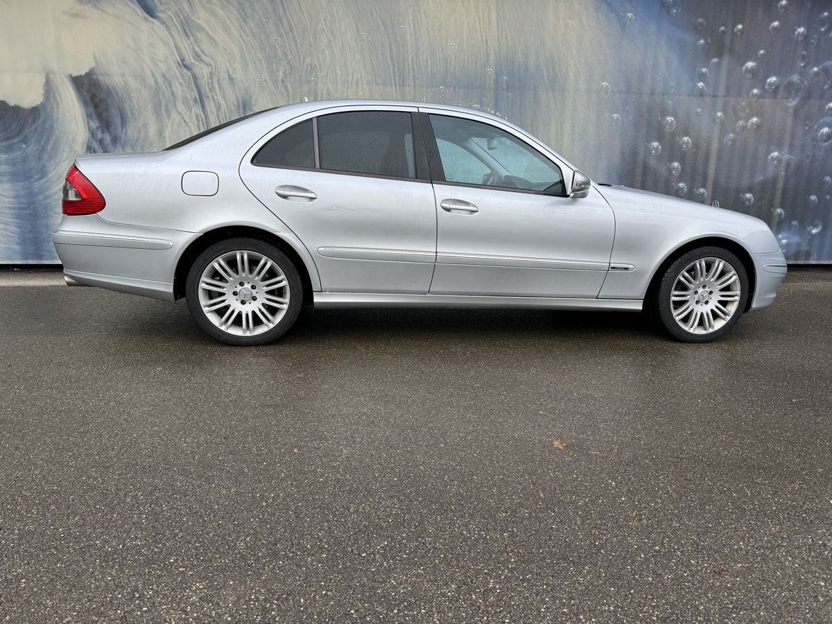 Mercedes-Benz Autos: Mercedes-Benz E-320 CDI – Gebraucht aus Winterthur von Siy_n6wc 1