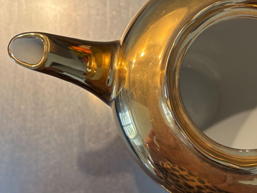 Teiere: Théière ancienne dorée – Usato da Neuchatel venduto da melagian 3