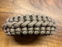 Armband aus Paracord550