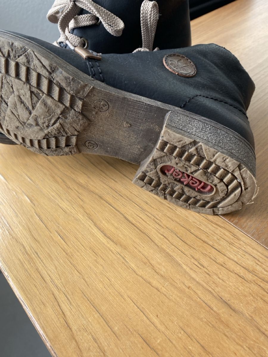 Rieker Scarpe da donna: Rieker Damenschuh Gr. 37 – Usato da Biberist venduto da Zugazu 1