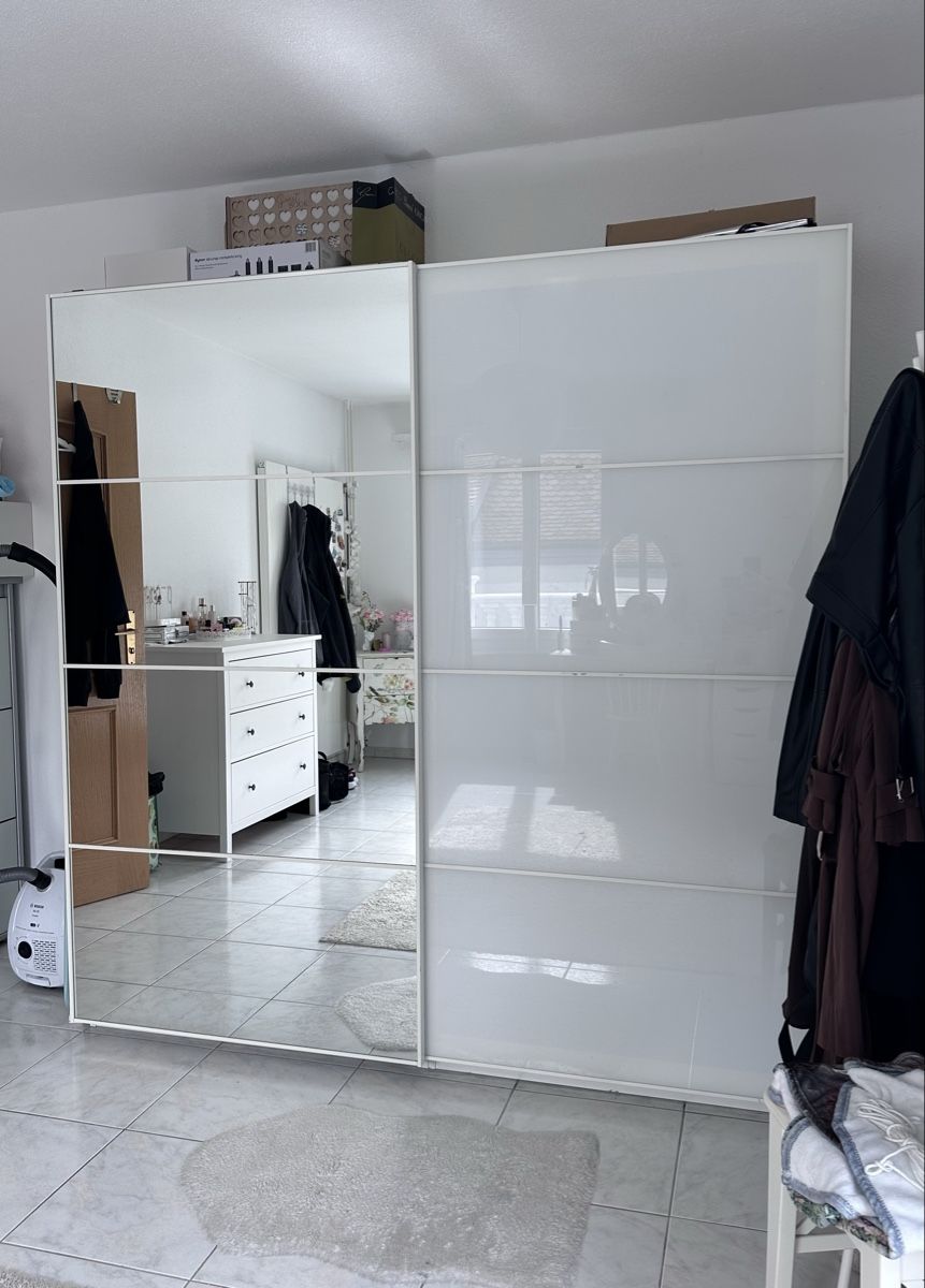 Armadi: PAX IKEA Kleiderschrank – Usato da Rheinfelden venduto da Ilenia.41 2