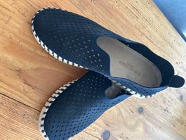 Ilse Jacobsen Schuhe blau gelocht Grösse 37 gebraucht