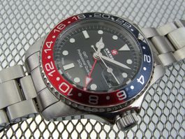 Neue, ungetragene Swiss GMT-Uhr