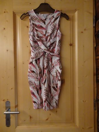 Hübsches Sommerkleid weiss von Amisu Gr. XS - 260338