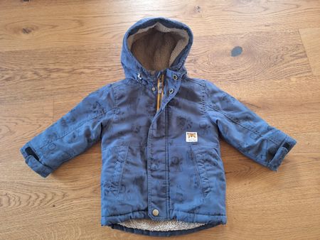 Winterjacke Grösse 86