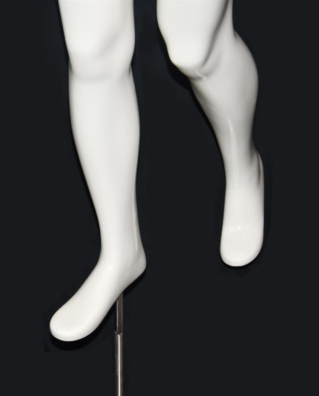 Altro in Decorazioni & Accessori: Schaufensterpuppe Kind weiss Gr.140 – Usato da Wohlenschwil venduto da dondonda 3
