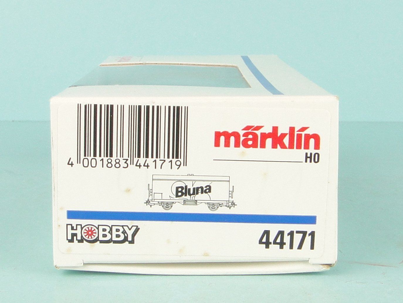 Märklin Modelleisenbahnen: MÄRKLIN 44171 DB - Kühlwagen Bluna – Gebraucht aus Bülach von cann11 1
