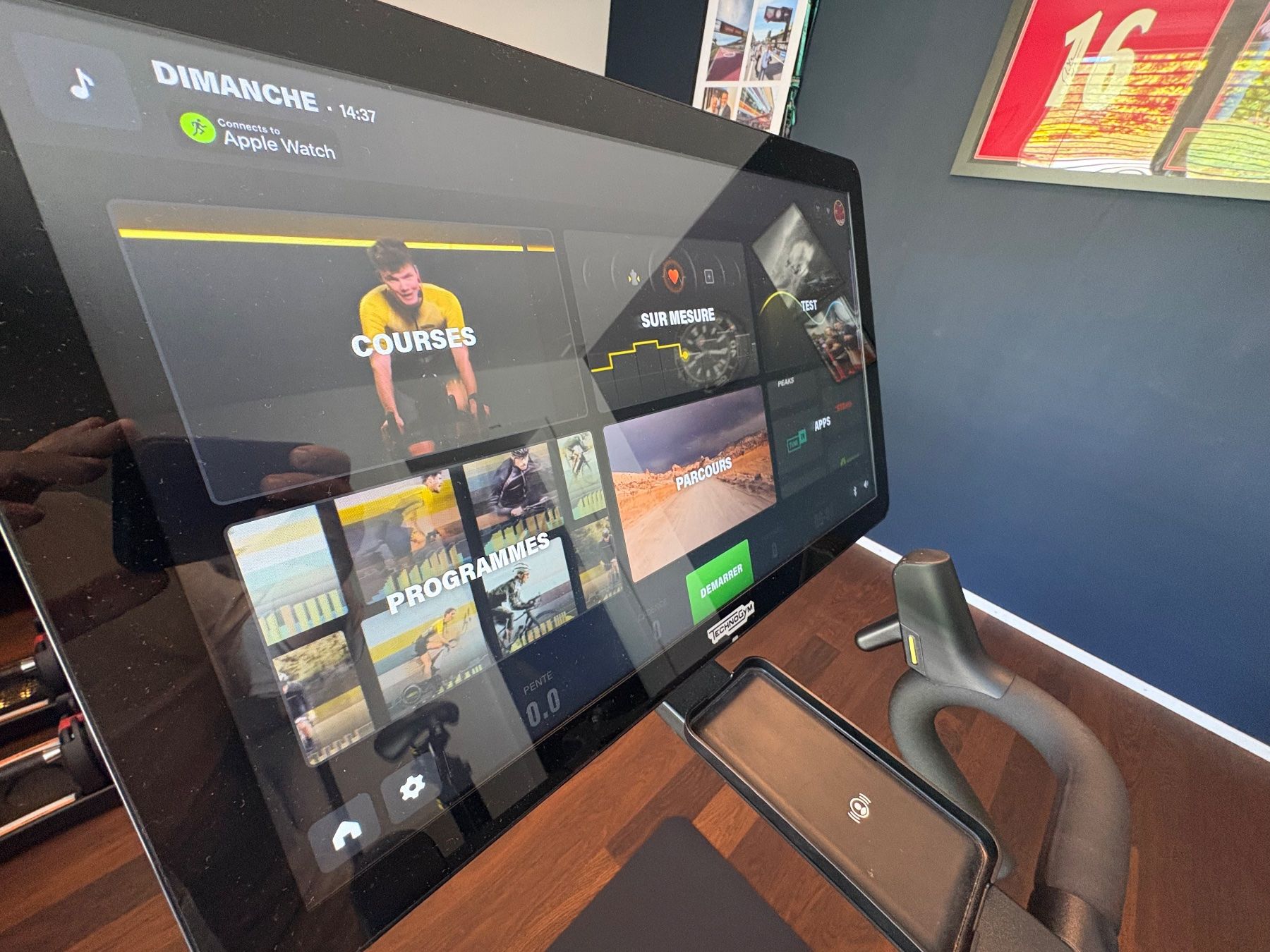 Technogym Vélos d'appartement: Technogym Ride – D'occasion à Matran par GuillaumeGander 4