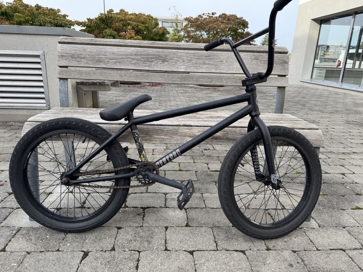 Biciclette: BMX flybike neutron – Nuovo (secondo la descrizione) da Ecublens VD venduto da meh_tj9j