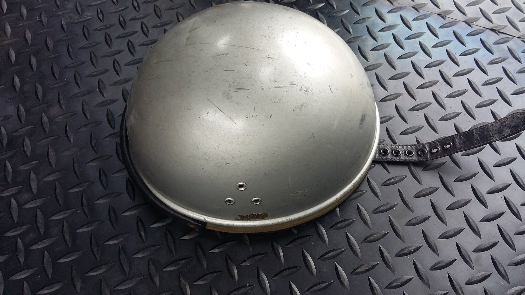 Abiti antichi: 2 x Oldtimer Motorradhelm Motorrad Helm – Usato da Dulliken venduto da Classiclerch4657 1