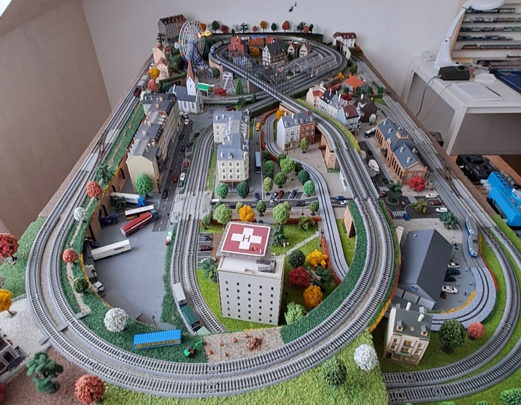 Kato Modelleisenbahnen: Kato-Eisenbahn-Anlage Spur N – Gebraucht aus Rorbas von susinchen 3