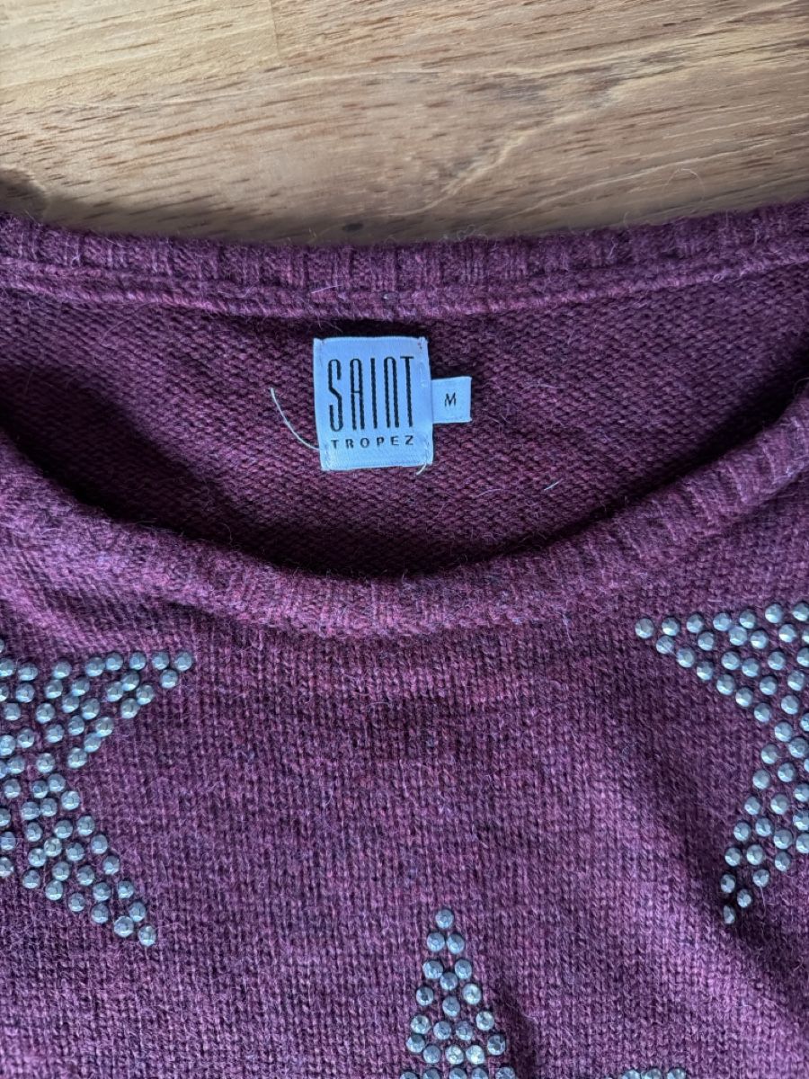 Maglioni & Felpe: Saint Tropez Pullover bordeaux mit Sternen Grösse M – Usato da Alpnachstad venduto da jadireli 1